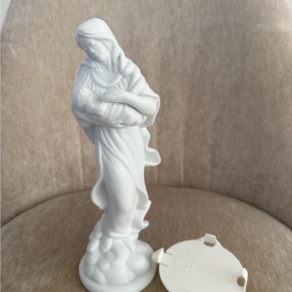 INSCRIBED bisque TELEFLORA  MOTHER & CHILD Statue Figurine 11" & floral anchor